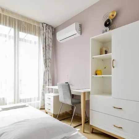 Bright 2bd With Balcony & Mountain View By Flat Mаnager * Szófia